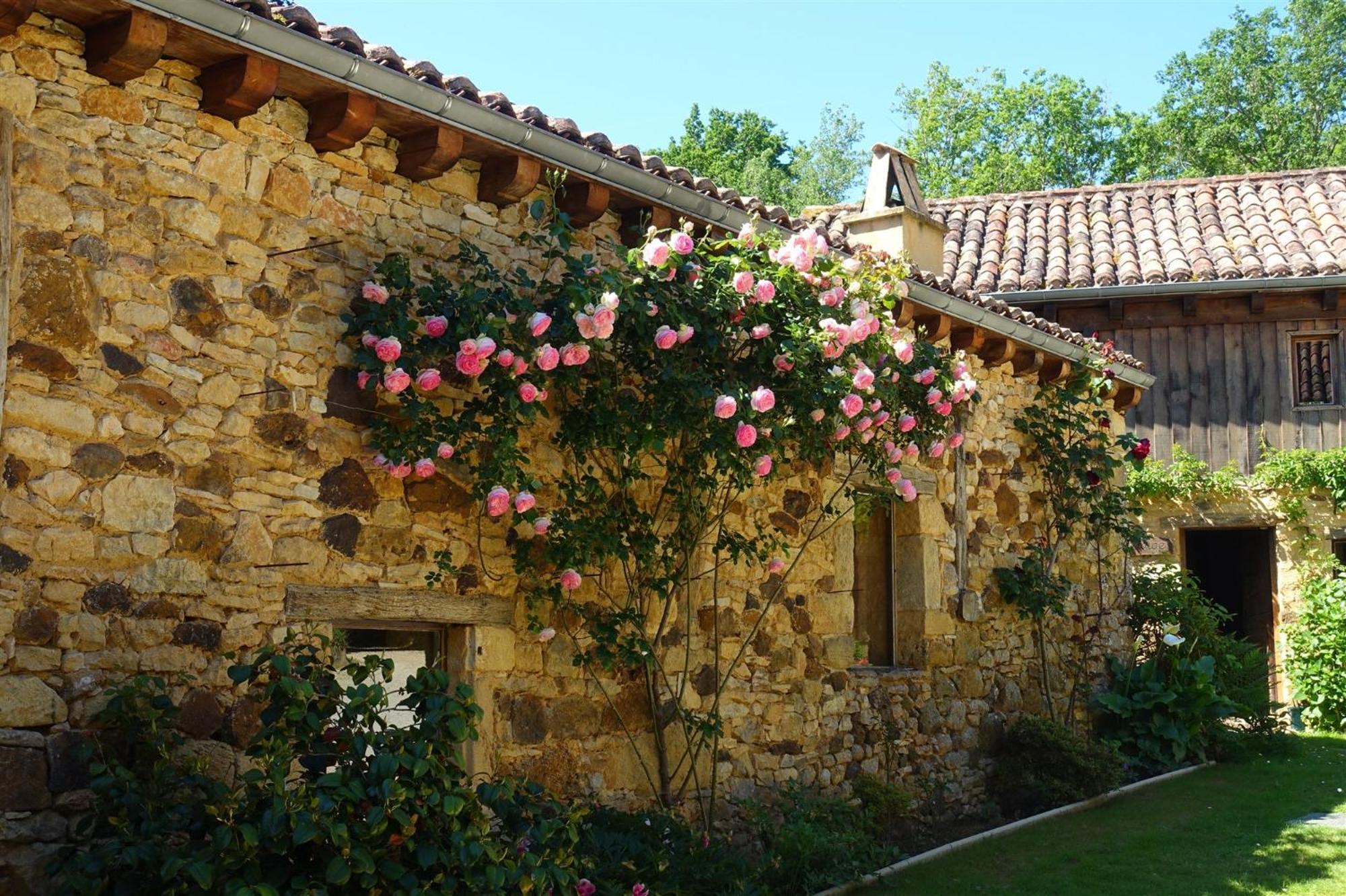 Domaine De Cournet Haut, A 17Th Century Property Set On A Calm, Idyllic Domain With Pool, Tennis, Bikes And More Les Vauries 外观 照片