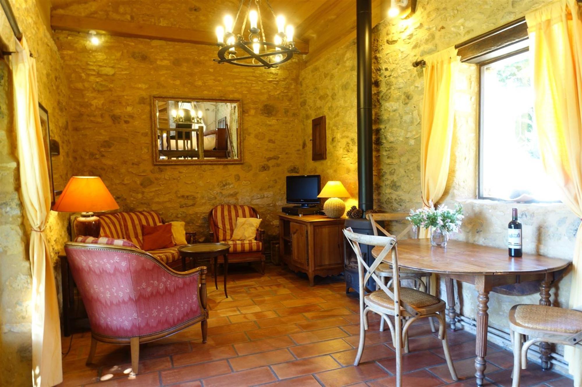 Domaine De Cournet Haut, A 17Th Century Property Set On A Calm, Idyllic Domain With Pool, Tennis, Bikes And More Les Vauries 客房 照片
