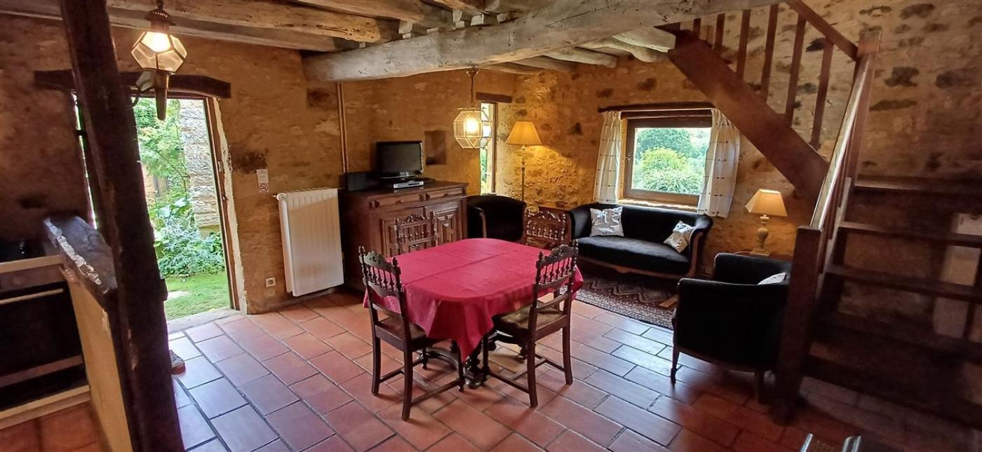 Domaine De Cournet Haut, A 17Th Century Property Set On A Calm, Idyllic Domain With Pool, Tennis, Bikes And More Les Vauries 外观 照片
