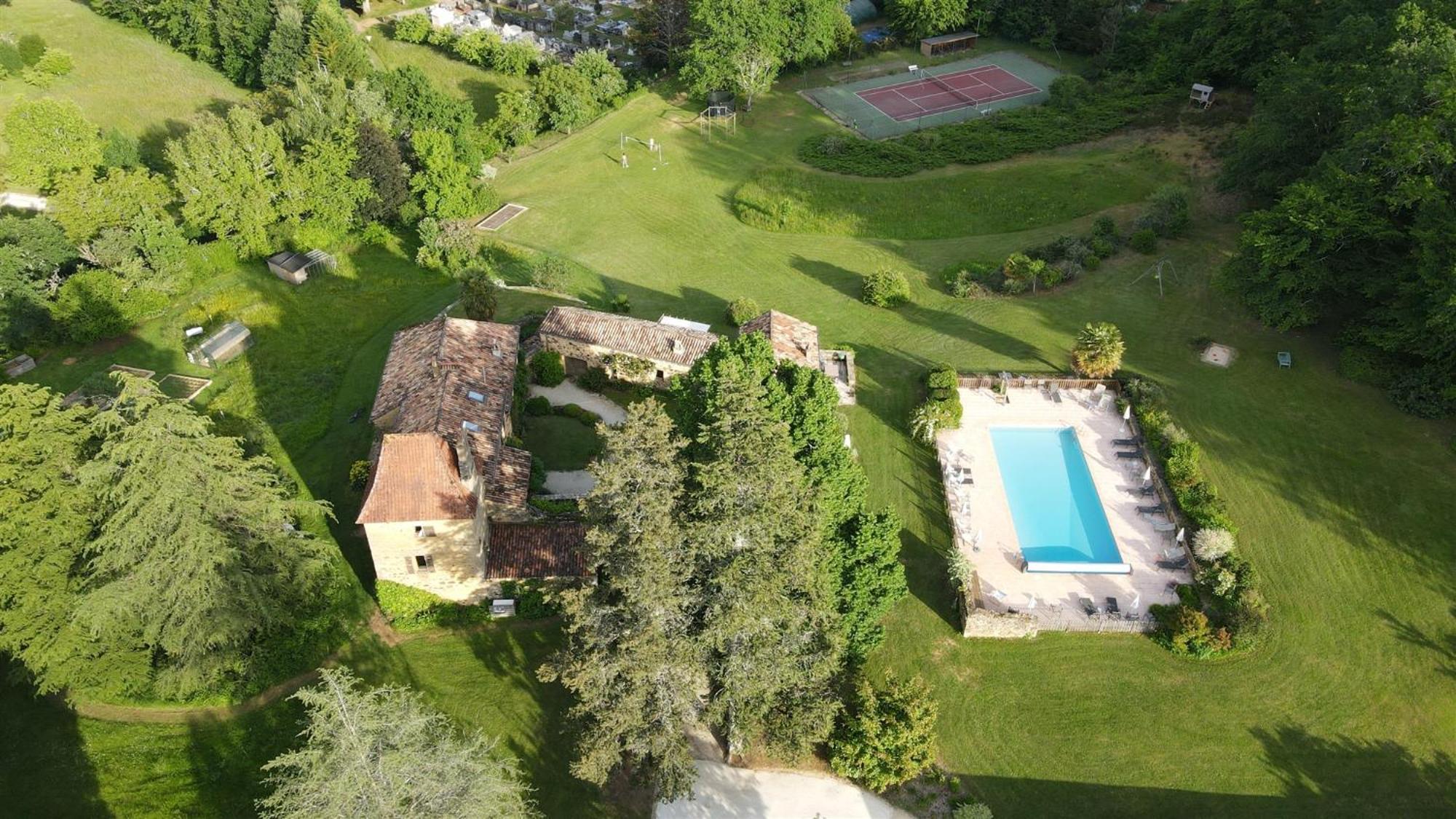 Domaine De Cournet Haut, A 17Th Century Property Set On A Calm, Idyllic Domain With Pool, Tennis, Bikes And More Les Vauries 外观 照片
