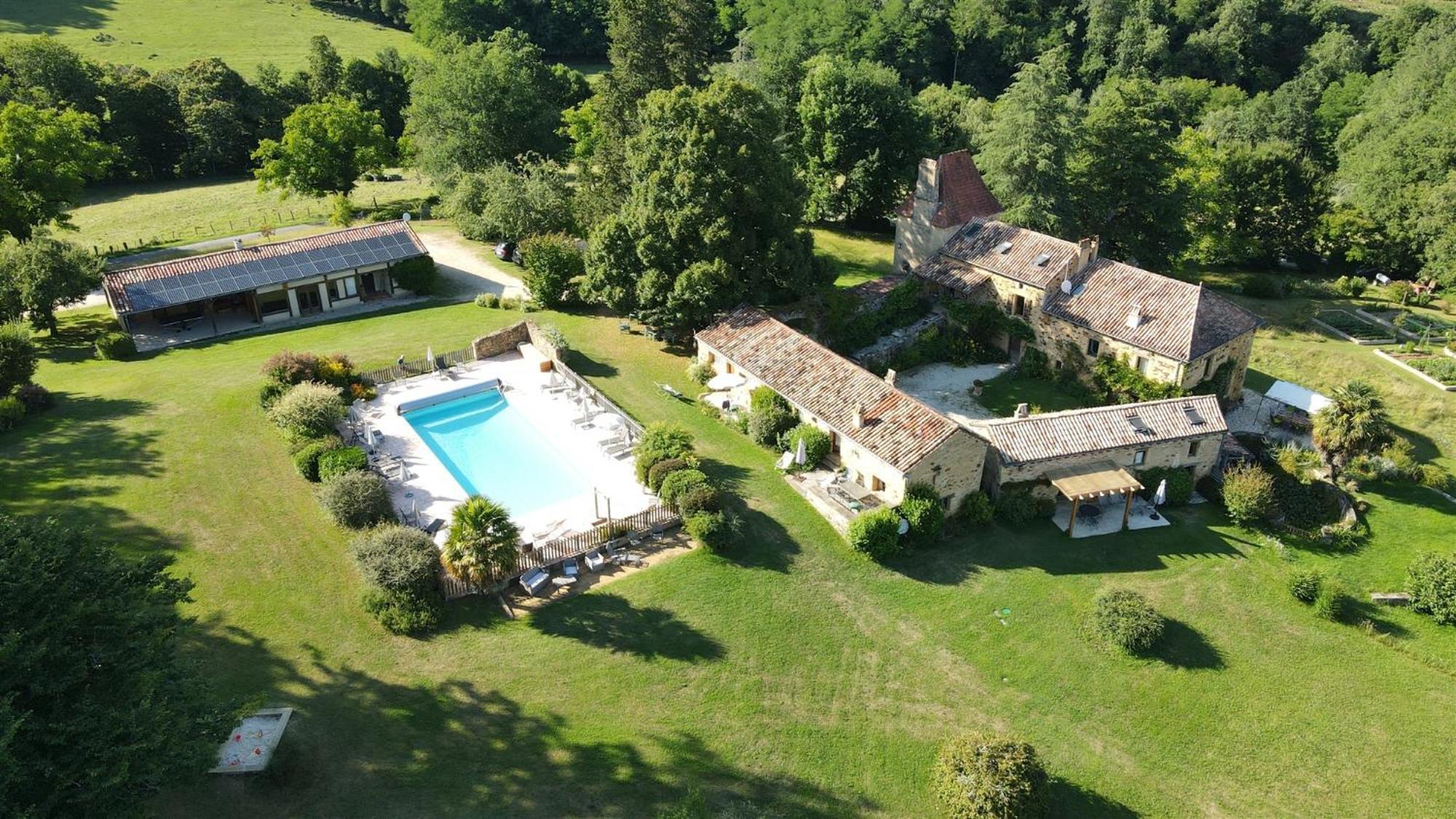 Domaine De Cournet Haut, A 17Th Century Property Set On A Calm, Idyllic Domain With Pool, Tennis, Bikes And More Les Vauries 外观 照片